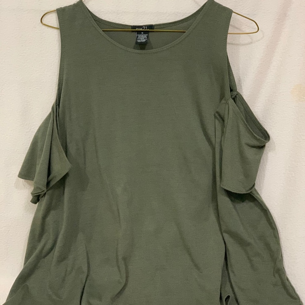 Rue21 Loose fitting blouse